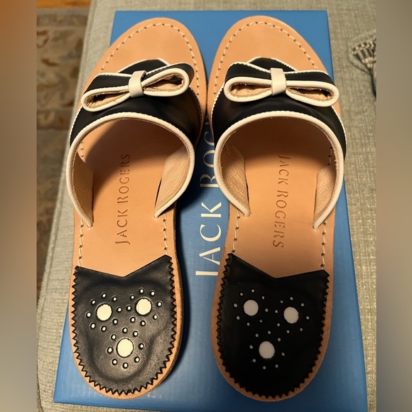 EUC JACK ROGERS Giselle Bow Sandal. Navy & White. Size 9 - Picture 5 of 10